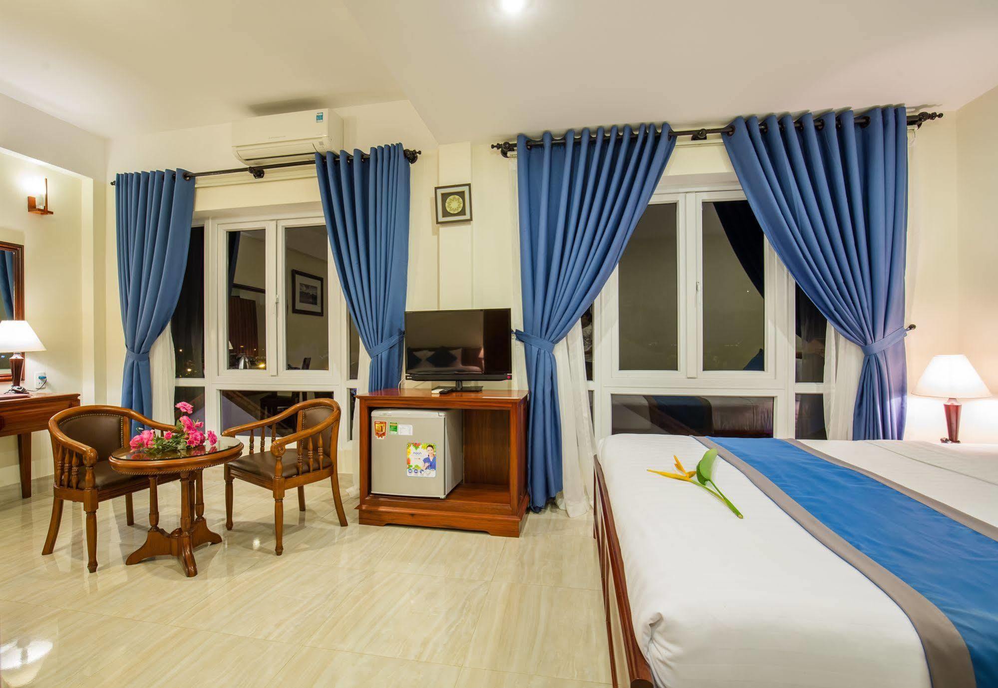 โรงแรมฮอย อัน ปรินซ์ ฮอยอัน ภายนอก รูปภาพ